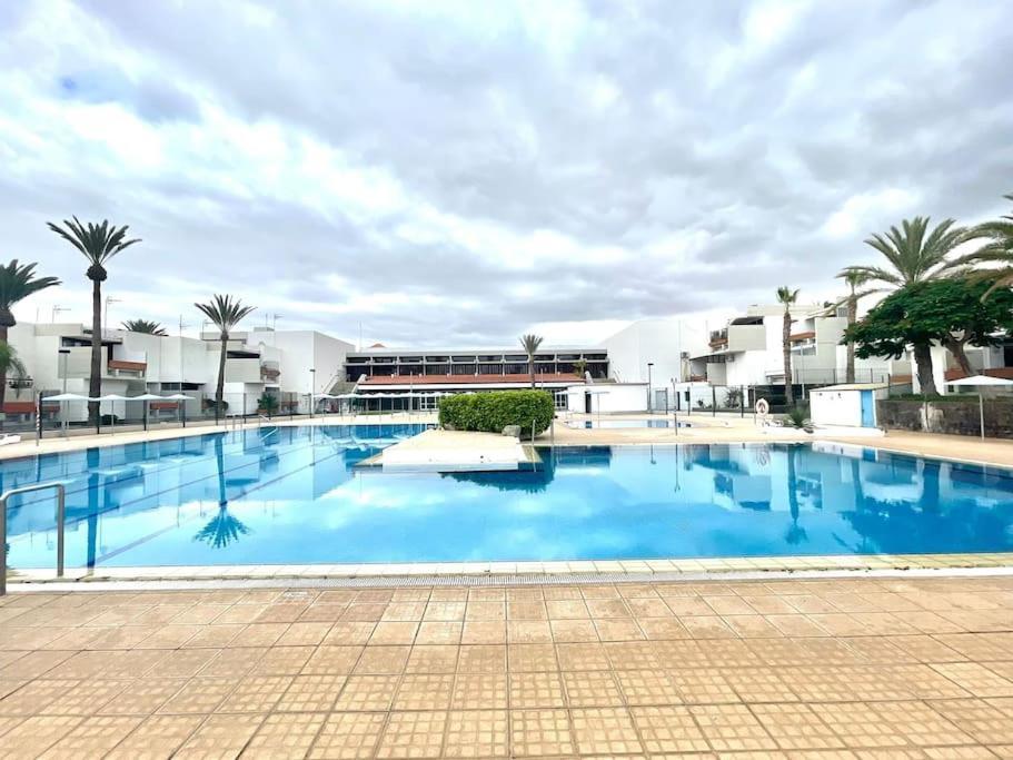 Apartamento Con Piscina Sur De Tenerife طوستا ديل سيلونثيو المظهر الخارجي الصورة